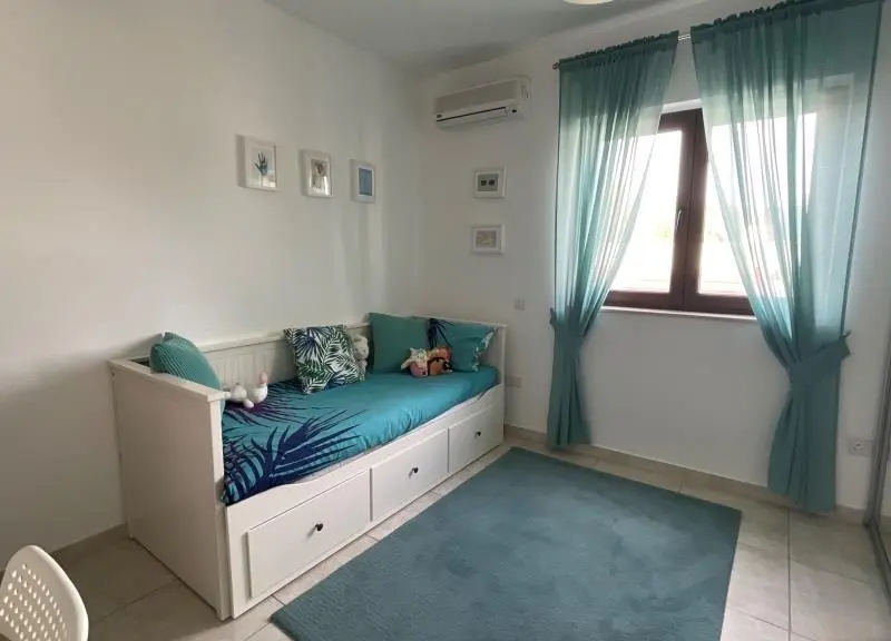 Five bedroom house for sale in Psevdas (1) Five bedroom house for sale in Psevdas