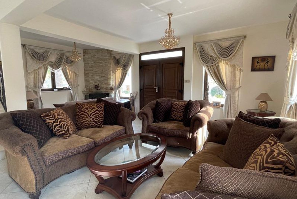 Five bedroom house for sale in Psevdas (15) Five bedroom house for sale in Psevdas