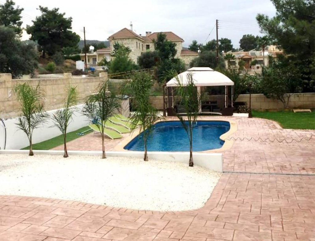 Five bedroom house for sale in Psevdas (27) Five bedroom house for sale in Psevdas