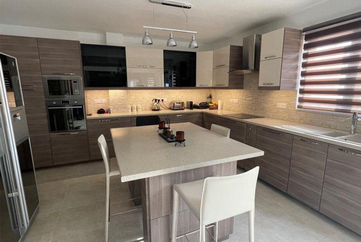 Five bedroom house for sale in Psevdas (7) Five bedroom house for sale in Psevdas