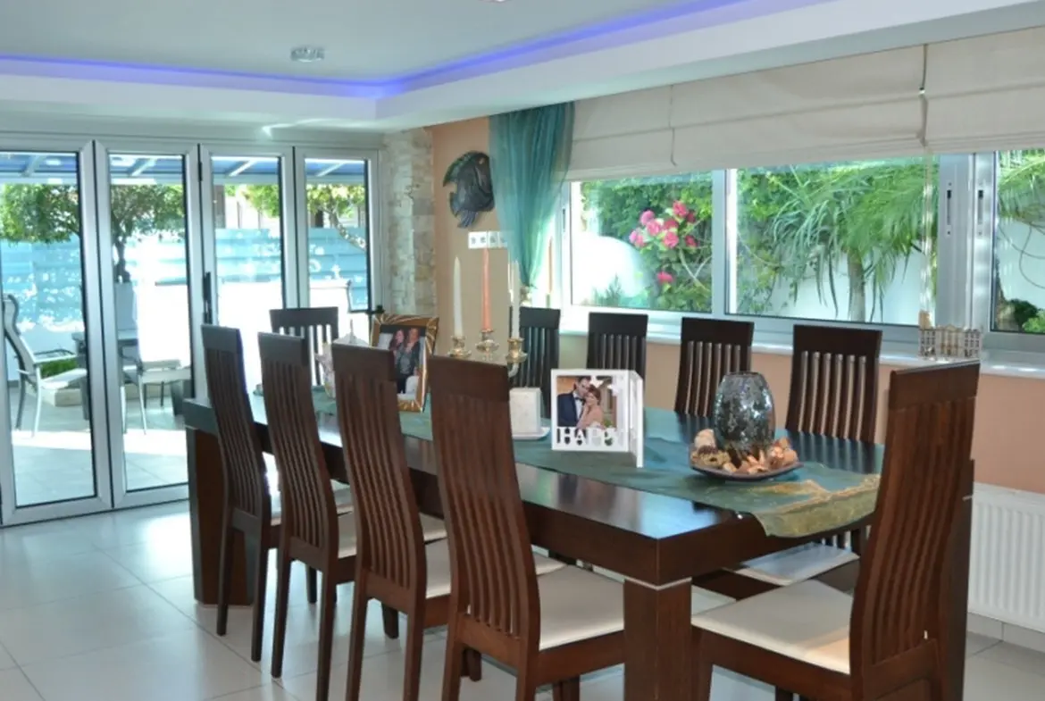 Five bedroom villa for sale off Dhekelia Road (1) Five bedroom villa for sale off Dhekelia Road