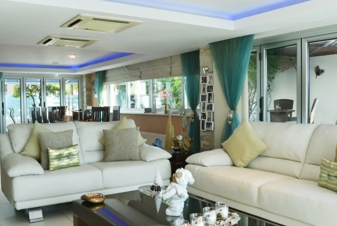 Five bedroom villa for sale off Dhekelia Road (29) Five bedroom villa for sale off Dhekelia Road