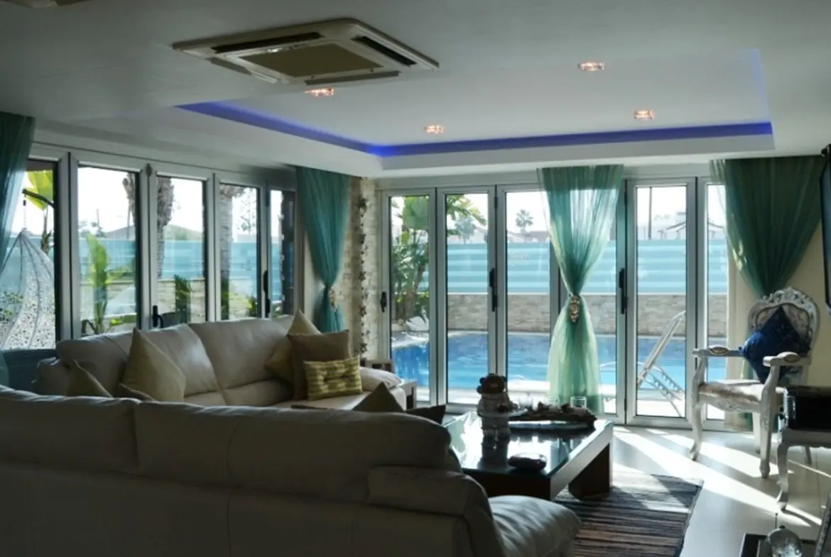 Five bedroom villa for sale off Dhekelia Road (32) Five bedroom villa for sale off Dhekelia Road