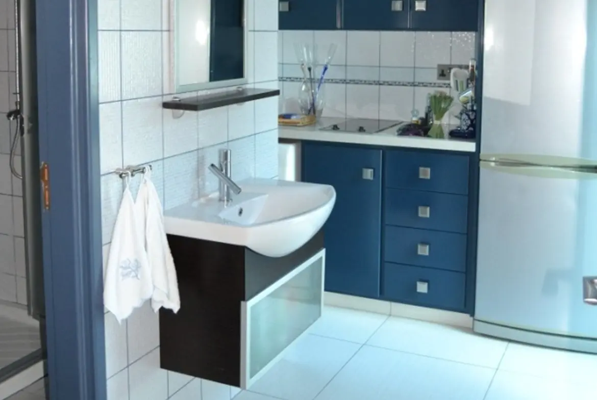 Five bedroom villa for sale off Dhekelia Road (4)