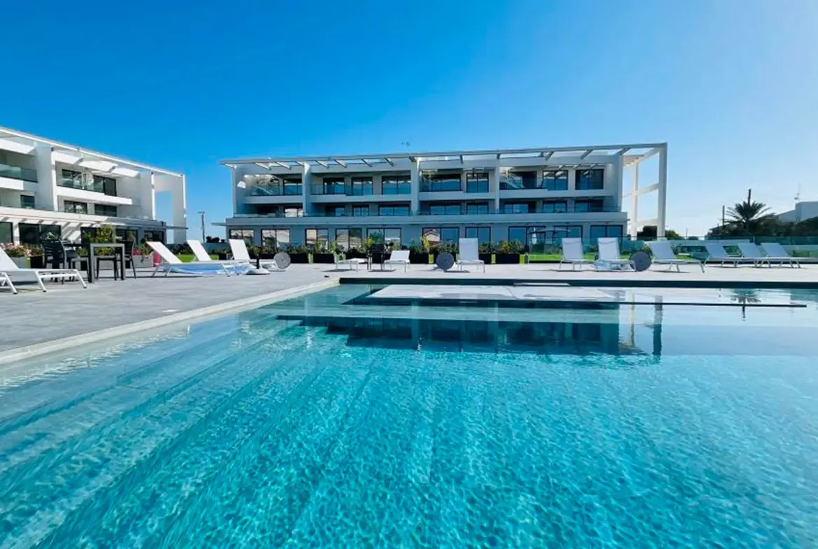 Ground floor beach apartment for sale (8) Ground floor beach apartment for sale