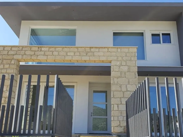 House for sale in Foinikaria village in Limassol
