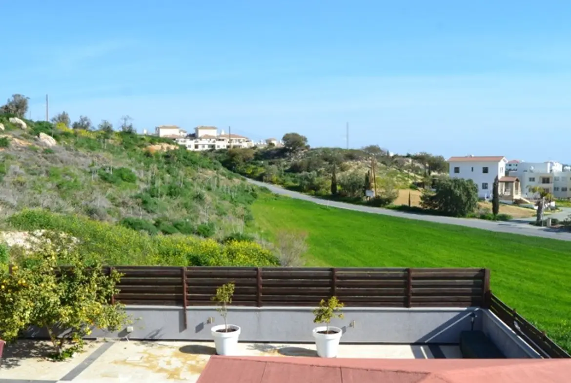 House with pool for sale in Tersefanou (4) House with pool for sale in Tersefanou village in Larnaca