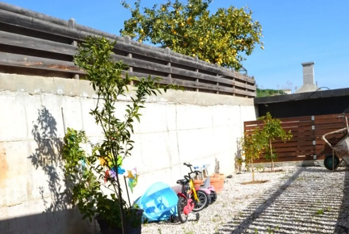 House with pool for sale in Tersefanou (9)