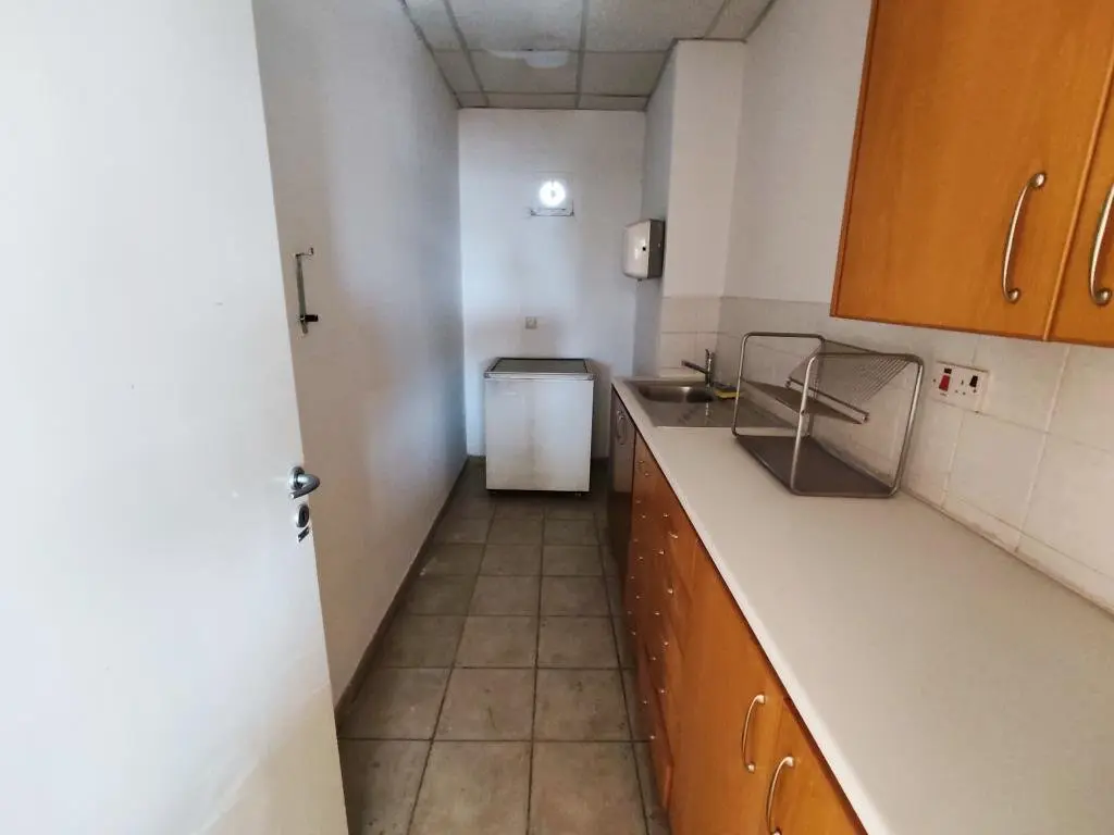 Huge place for sale with 18 offices in a central location in Larnaca (4) Huge place for sale with 18 offices in a central location in Larnaca