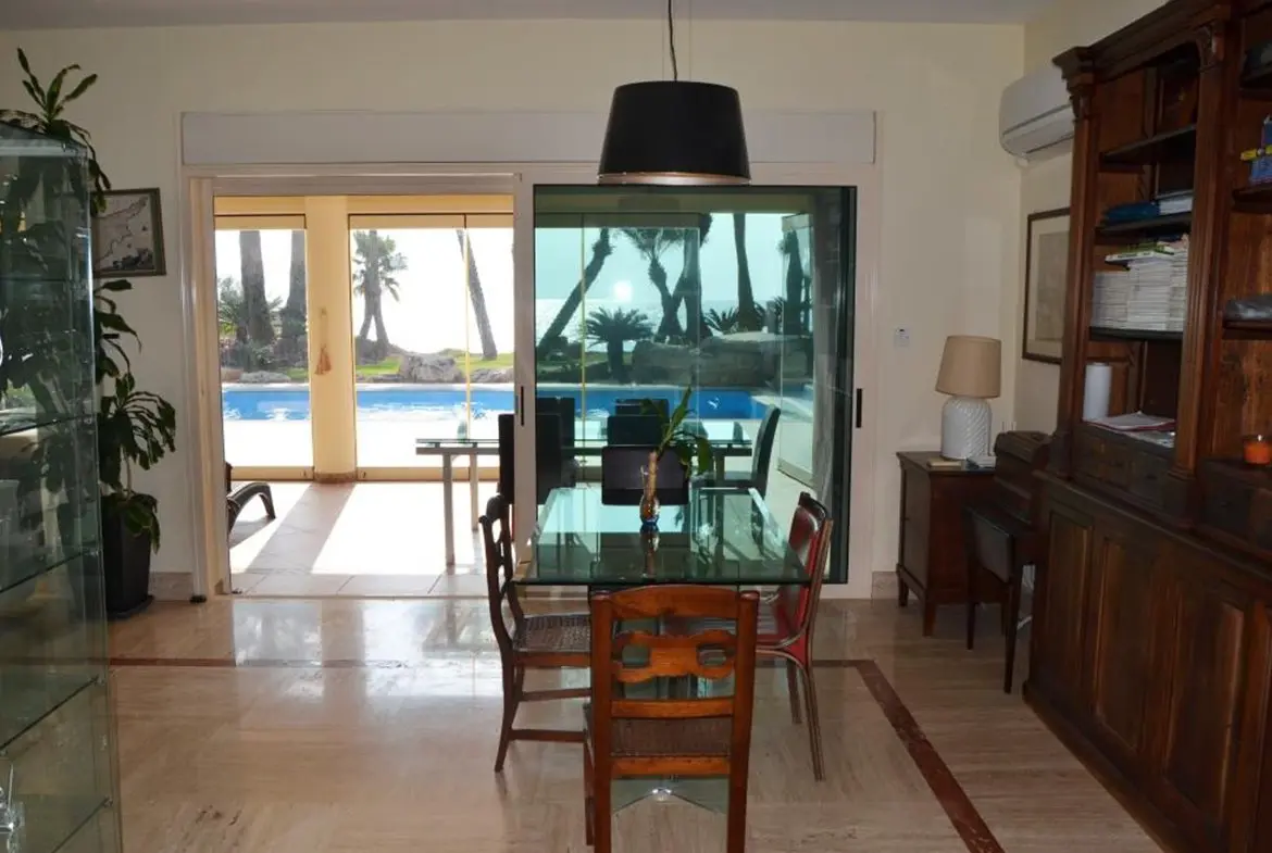 Luxury 4 bed villa on the beach with amazing sea views in Pervolia (33) Luxury 4 bed villa on the beach with amazing sea views in Pervolia