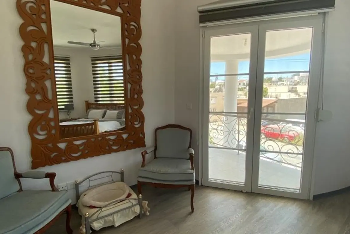 Luxury Four Bed House for sale in Larnaca (14)