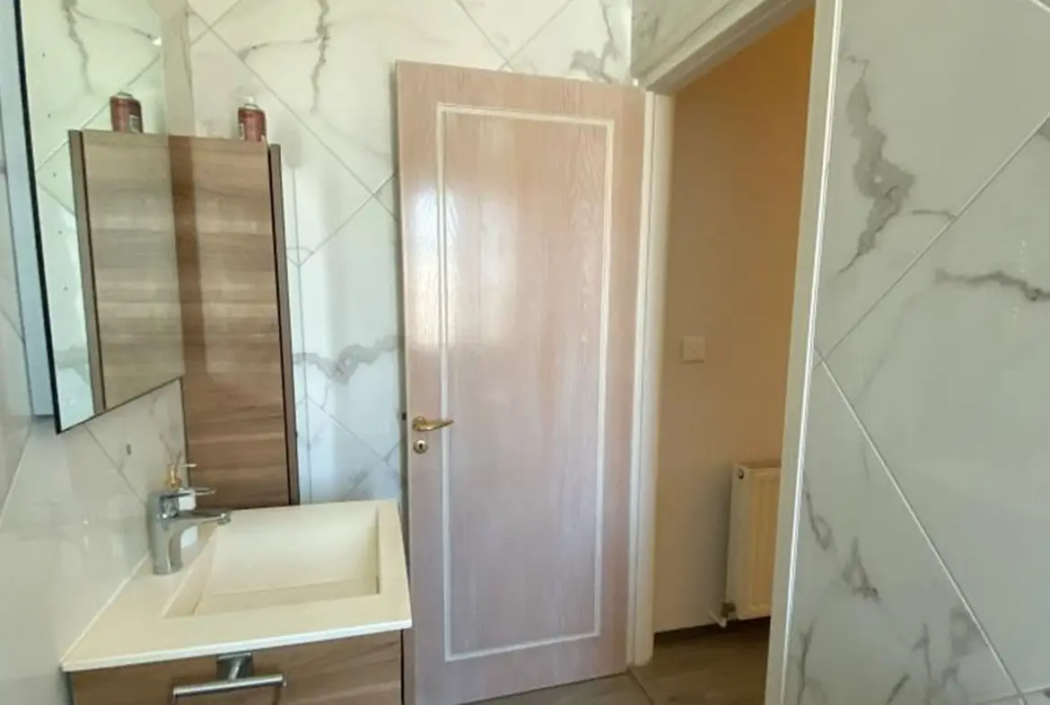 Luxury Four Bed House for sale in Larnaca (17)