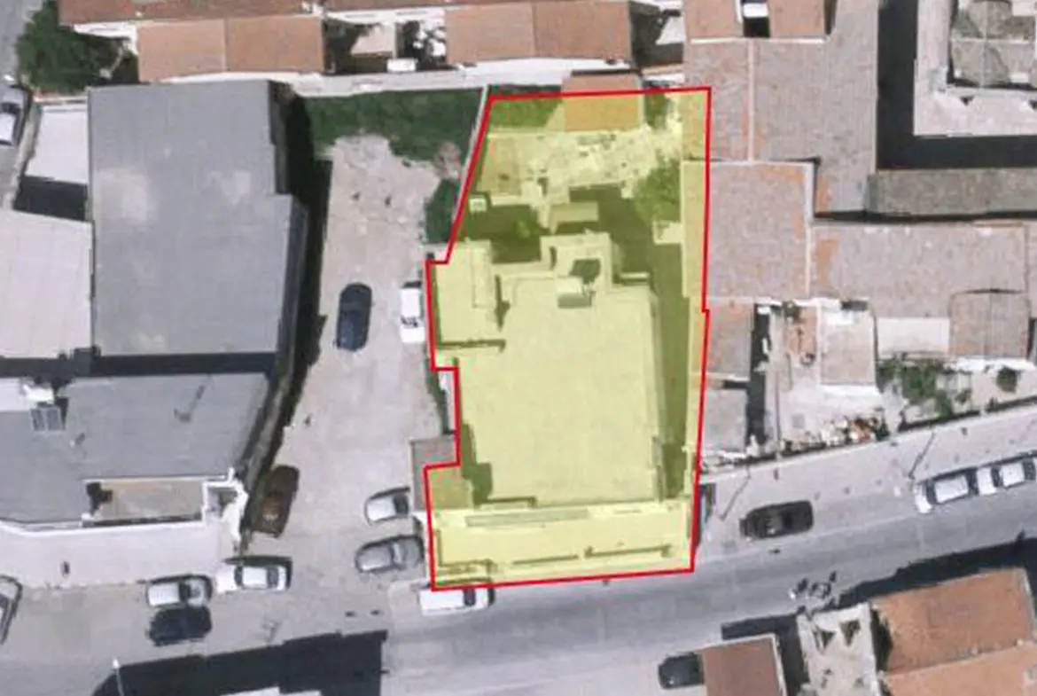 Residential building plot for sale in St. Lazarus (2) Residential building plot for sale in St. Lazarus (1)