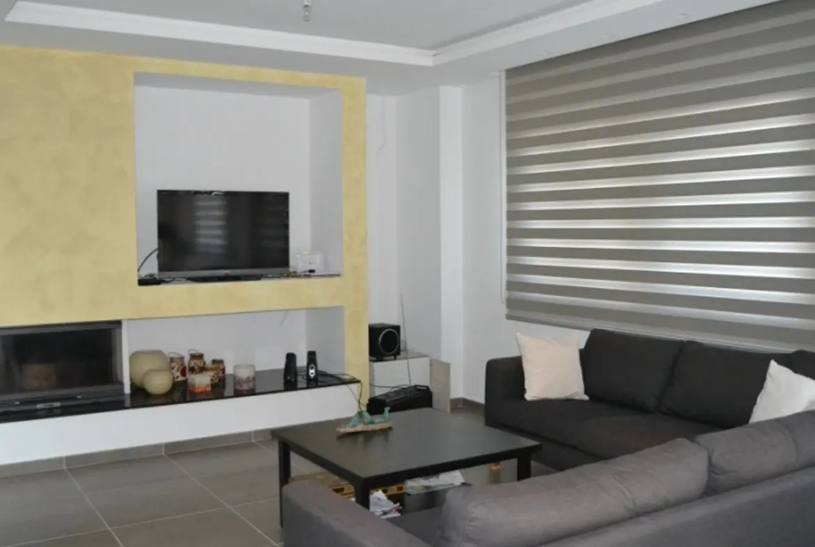 Sea front house for sale in Pervolia Larnaca (9) Sea front house for sale in Pervolia Larnaca