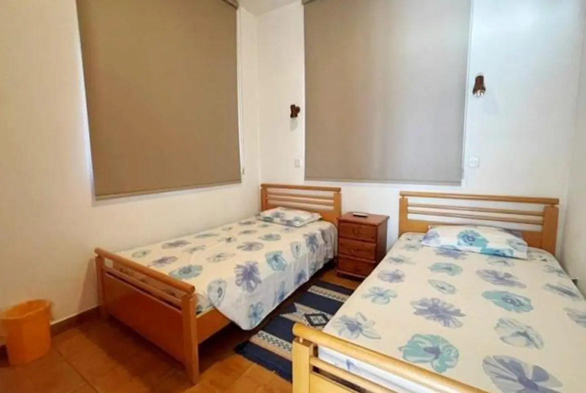 Three bed beach villa for rent in Pervolia (11)