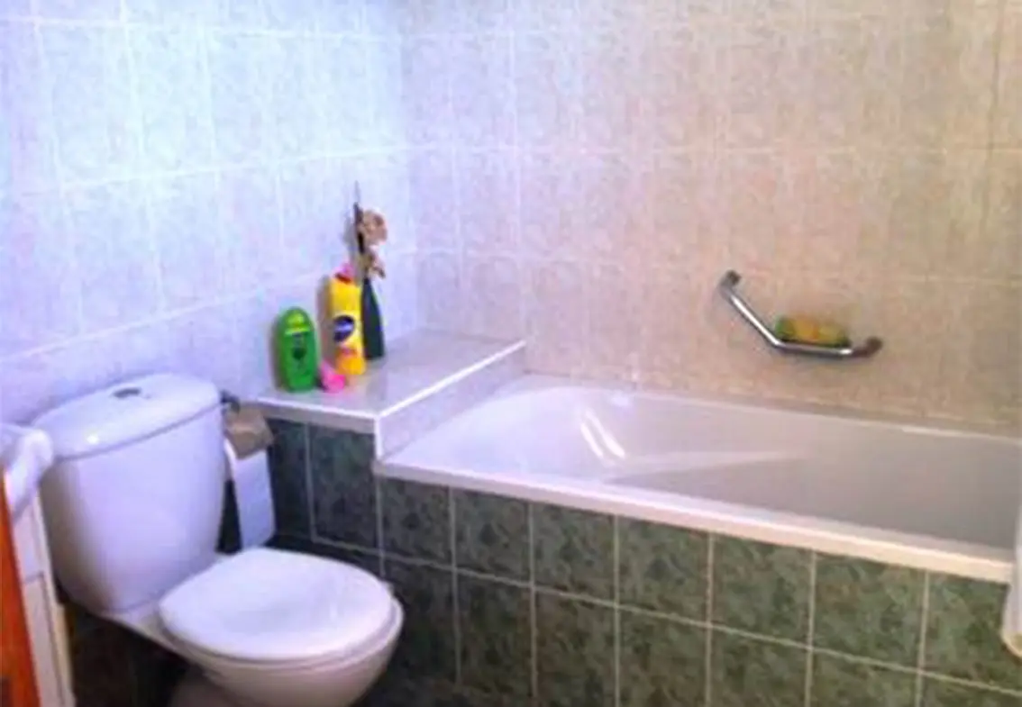 Three bed detached bungalow for sale in Maroni (5) Three bed detached bungalow for sale in Maroni