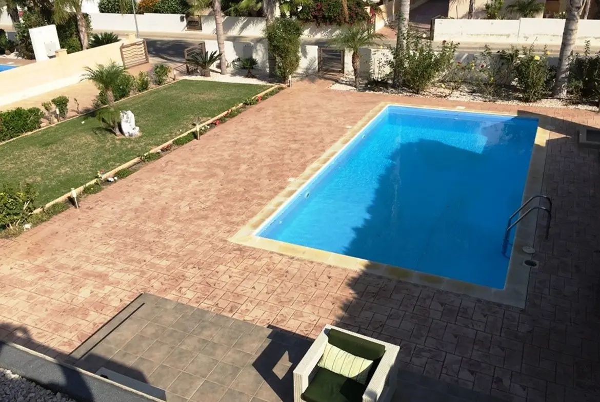 Three bed villa for sale in Pervolia (6) Three bed villa for sale in Pervolia area Larnaca
