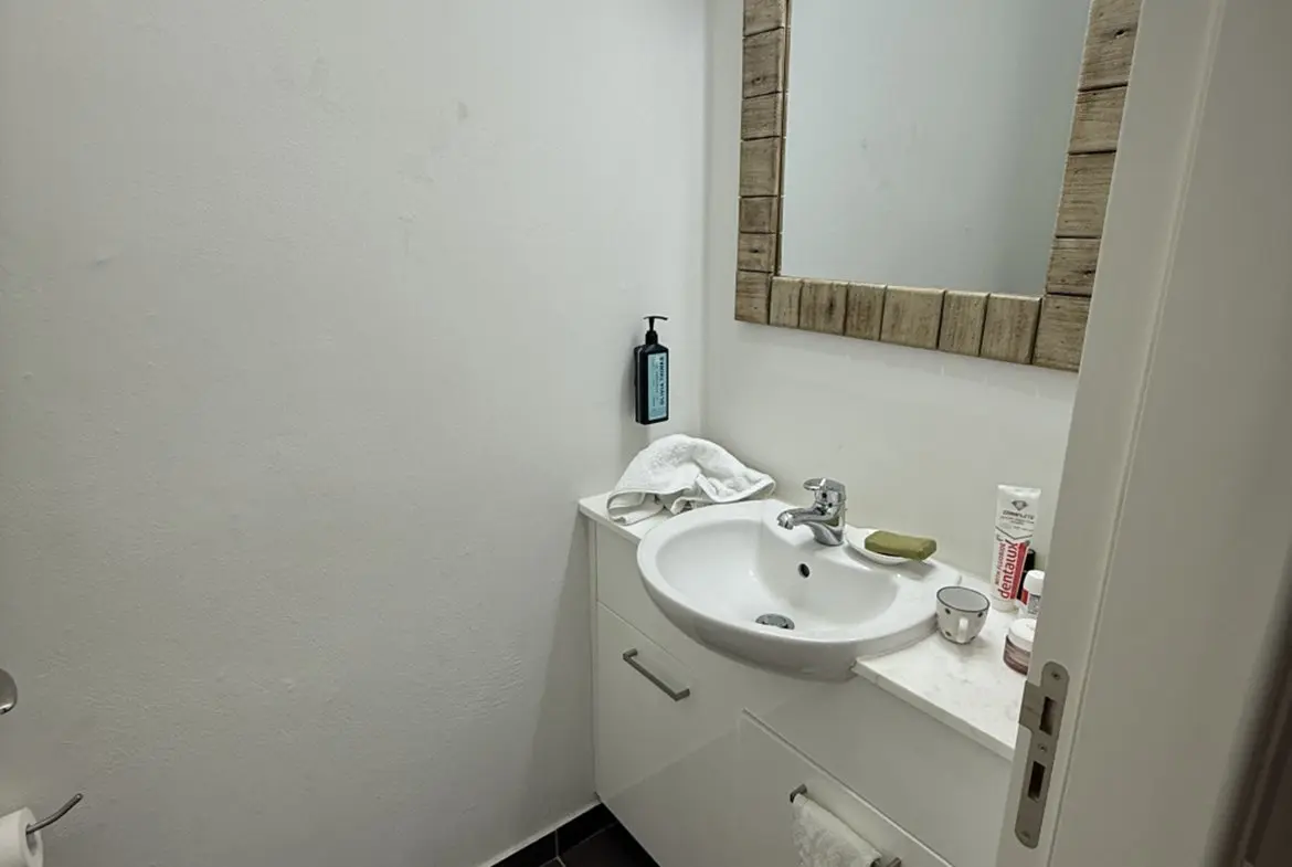 Three bedroom apartment in Mazotos (10)