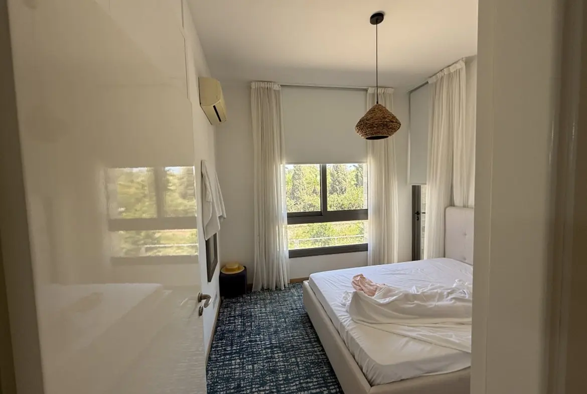 Three bedroom apartment in Mazotos (13)