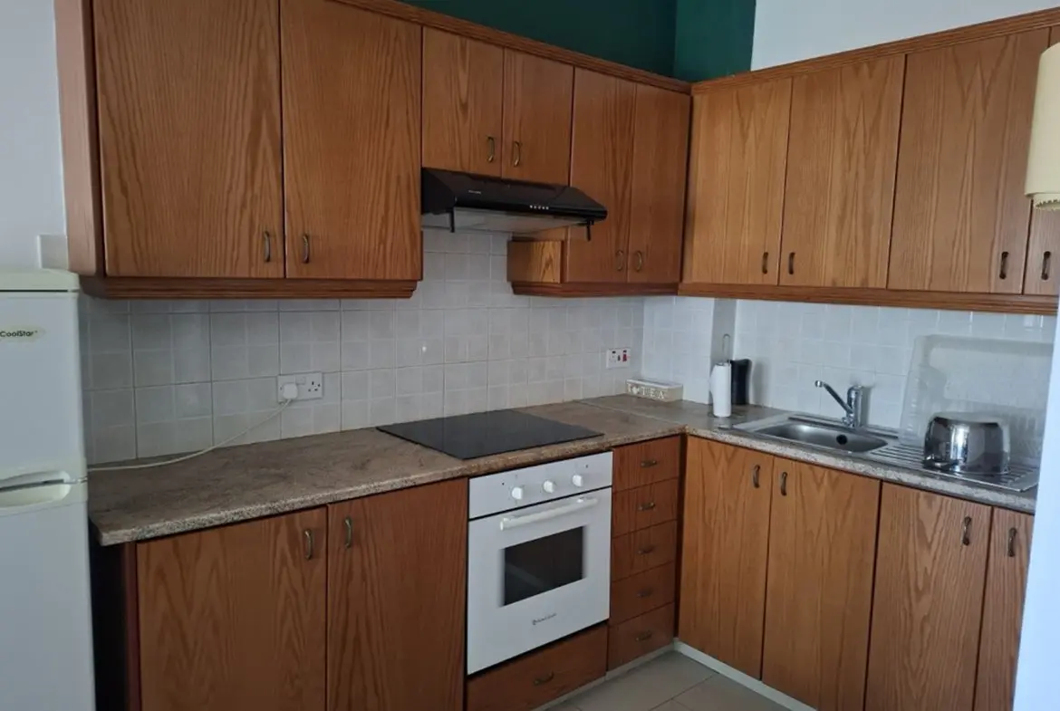 Two Bedroom Apartment for Sale in the Mackenzy Area (2) Two Bedroom Apartment for Sale in the Mackenzy Area