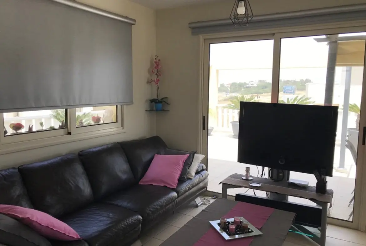 Two bedroom penthouse plus studio for sale in Pervolia (11) Two bedroom penthouse plus studio for sale in Pervolia