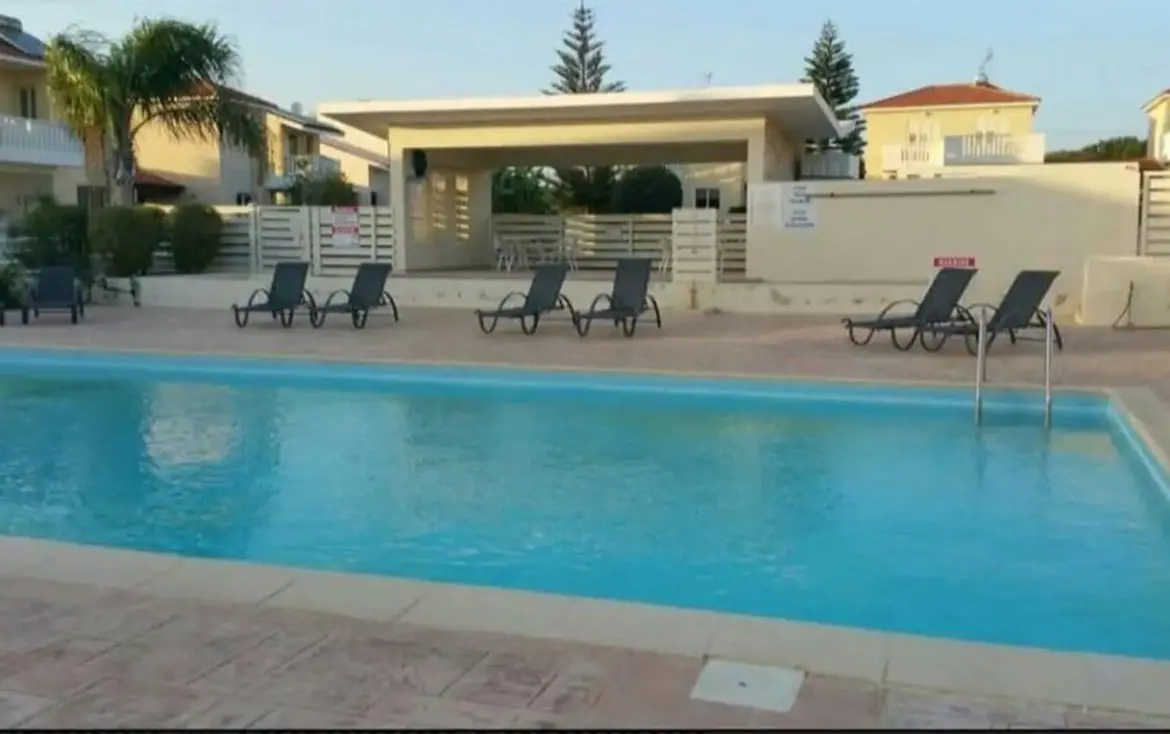 Two bedroom penthouse plus studio for sale in Pervolia (12) Two bedroom penthouse plus studio for sale in Pervolia