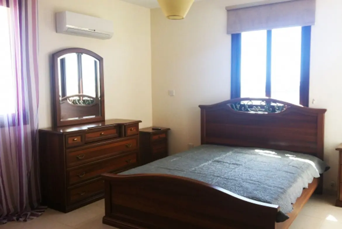 three bed house for sale in Pervolia (11)