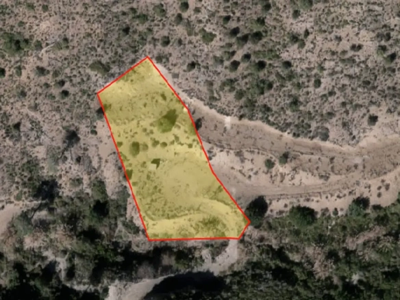 Agricultural land in Lagia