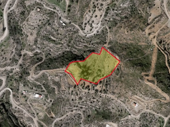 Land for sale in Ora