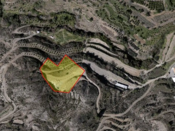 Land for sale on a hill with views of Agious Vavatsinia village