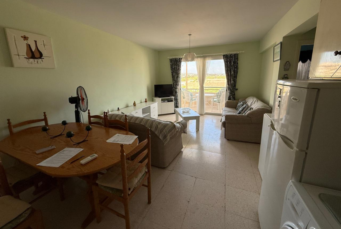 APARTMENT PERVOLIA 4