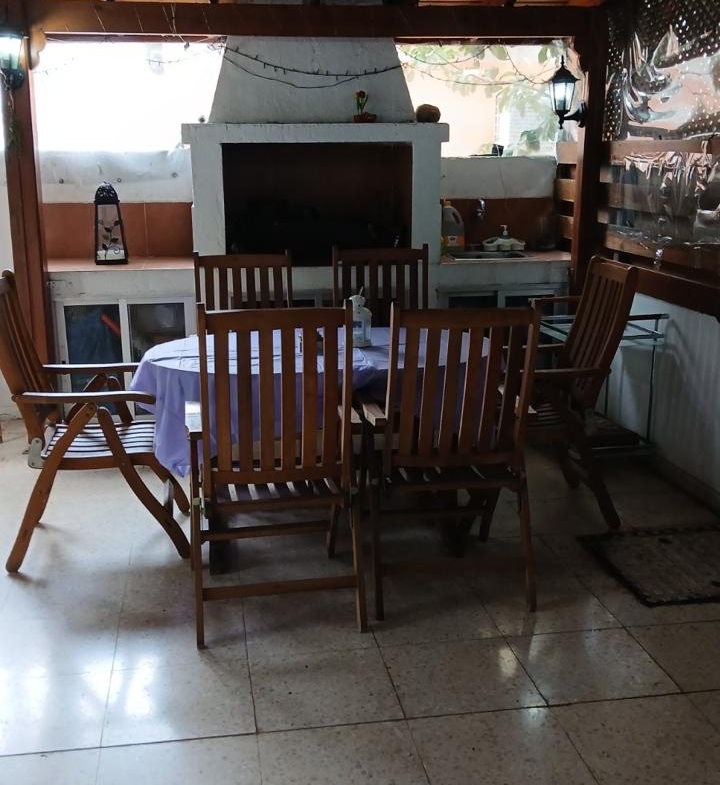 FLAT AKROPOLIS 10