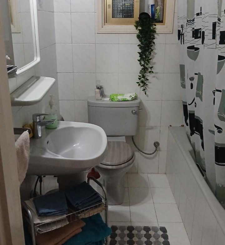 FLAT AKROPOLIS 8